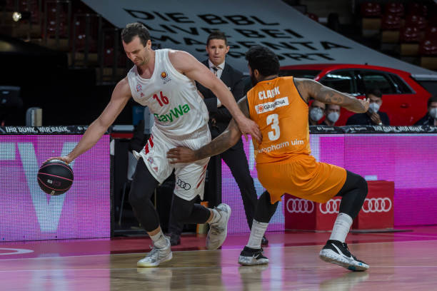 并且深度了 并且深度了