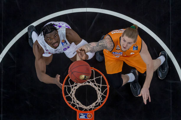 执教日本国 执教日本国