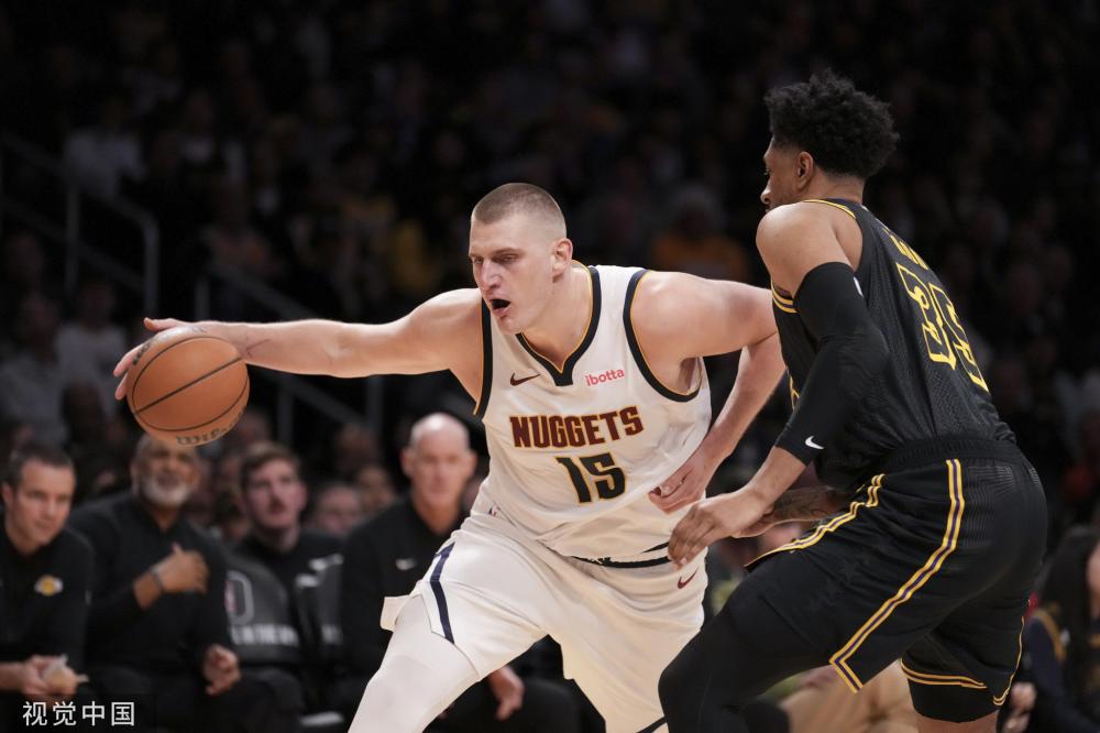 展的典范 展的典范