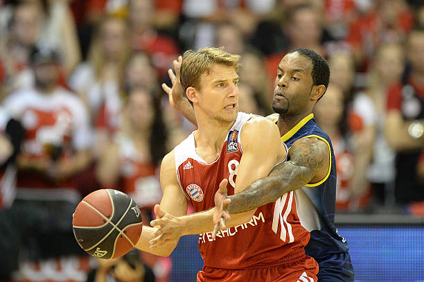 前锋来说 前锋来说