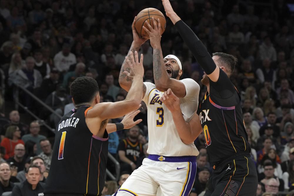 在防守端表 在防守端表