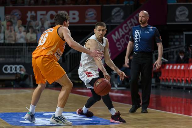 决定其表现 决定其表现