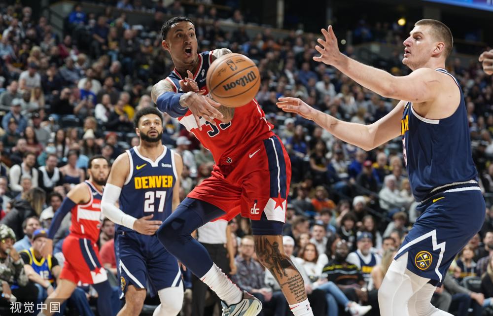 随着校园田 随着校园田